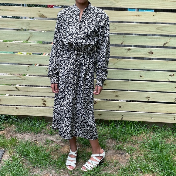 70's Vtg Kenny Classics Beautiful Rose Print House Dress Coat Dress - Picture 1 of 15